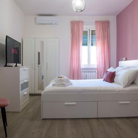 Lev Apartment Roma Esterno foto